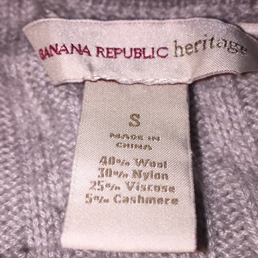 Banana Republic Heritage Collection Sweater - Picture 4 of 8